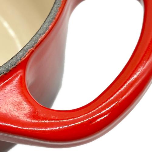 LE CREUSET (ルクルーゼ) 楕円両手鍋 17cm レッド シグニチャー・ココット・オーバル