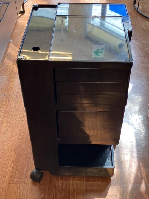 ボビーワゴン ブラック　ジョエ・コロンボ	3段5トレイ