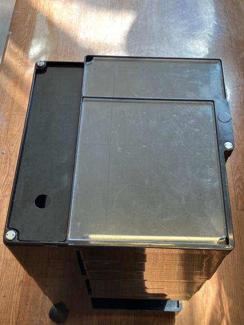 ボビーワゴン ブラック　ジョエ・コロンボ	3段5トレイ