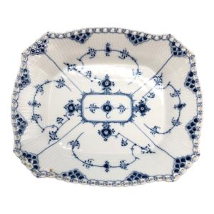 ROYAL COPENHAGEN (ロイヤル・コペンハーゲン) プレート 26 ブルーフルーテッド・プレイン