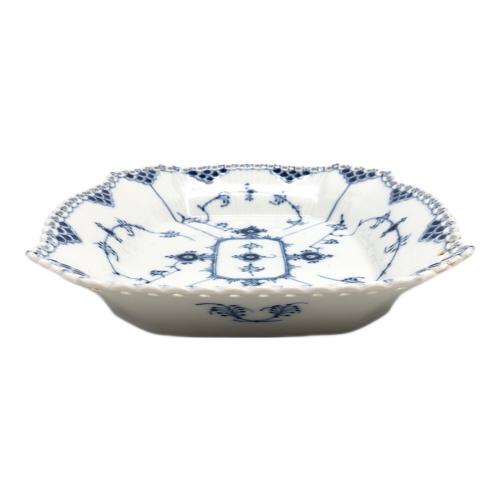 ROYAL COPENHAGEN (ロイヤル・コペンハーゲン) プレート 26 ブルーフルーテッド・プレイン