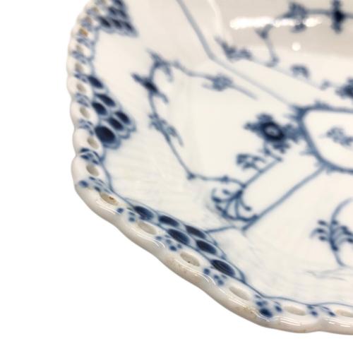 ROYAL COPENHAGEN (ロイヤル・コペンハーゲン) プレート 26 ブルーフルーテッド・プレイン