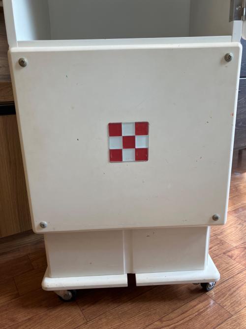 ete (エテ) 収納BOX ROBIT※ダボ欠品 ホワイト