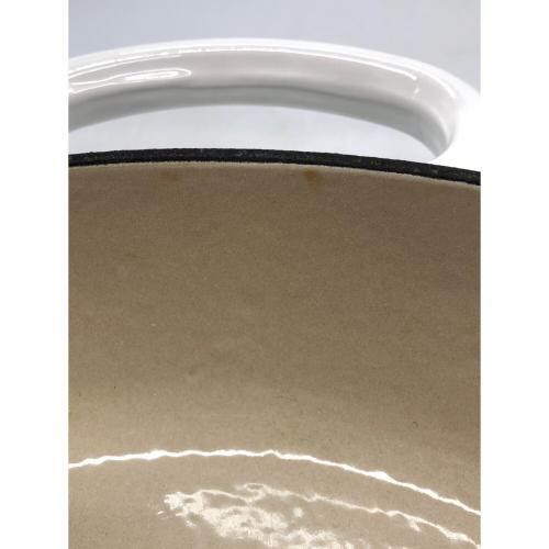 LE CREUSET (ルクルーゼ) 両手鍋 ホワイト シグニチャー ビュッフェ・キャセロール スノーフレーク