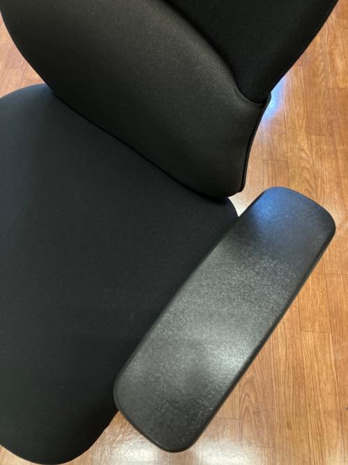 Steelcase (スチールケース) オフィスチェア ブラック Let’s B(レッツビー)シリーズ