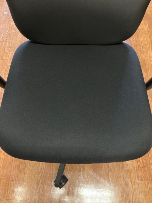 Steelcase (スチールケース) オフィスチェア ブラック Let’s B(レッツビー)シリーズ