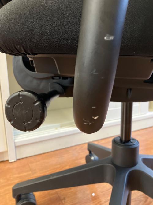 Steelcase (スチールケース) オフィスチェア ブラック Let’s B(レッツビー)シリーズ