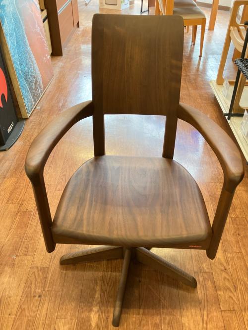 shirakawa (シラカワ) アームチェア S-BW516R ラプト RAPT ブラウン