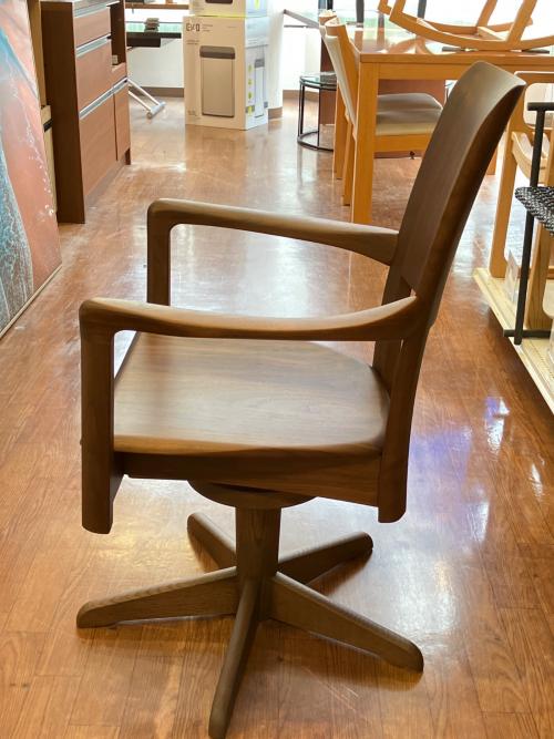 shirakawa (シラカワ) アームチェア S-BW516R ラプト RAPT ブラウン