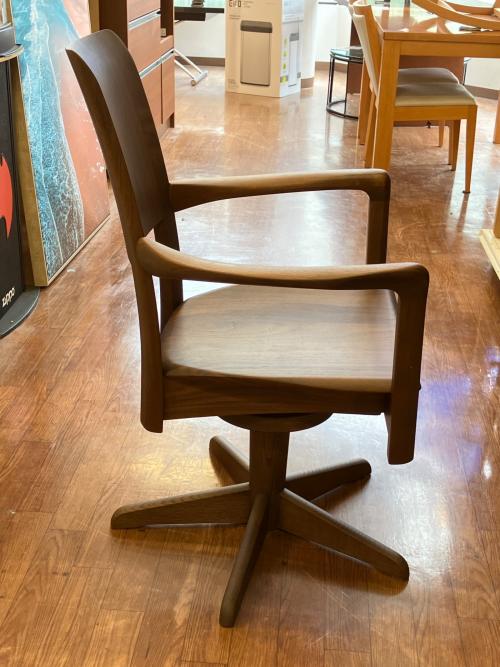 shirakawa (シラカワ) アームチェア S-BW516R ラプト RAPT ブラウン