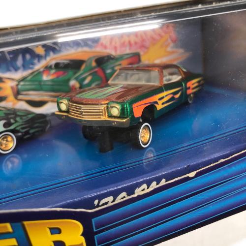 超美品未開封品❗1/64 ホットウィール　LOWRIDER MAGAZINE HOT WHEELS (ホットウィールズ) LOWRIDER MAGAZINE ミニカー 箱ヒビ