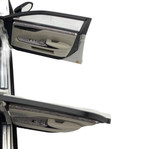 AUTOart (オートアート) 1/18 toyata Century モデルカー