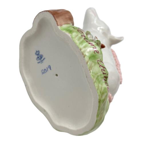 アイリッシュドレスデン (Irish Dresden) フィギュリン 2019 干支　亥（いのしし）