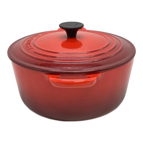 LE CREUSET (ルクルーゼ) 両手鍋 ココットロンド レッド