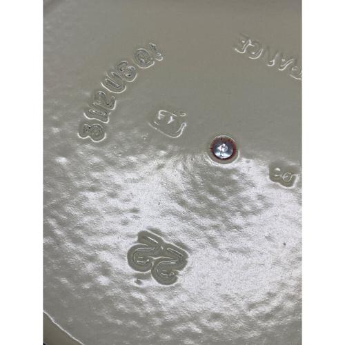 LE CREUSET (ルクルーゼ) 両手鍋 ココットロンド レッド