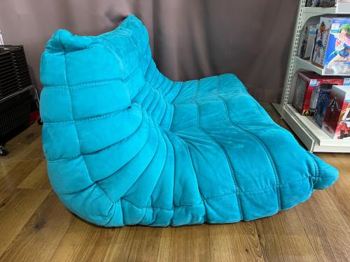 ligne roset (リーンロゼ) 2人掛けソファー ブルー Togo 2p