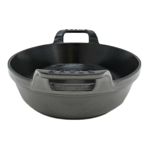 Staub (ストウブ) オーバルスタッカブルディッシュ 24㎝ ブラック