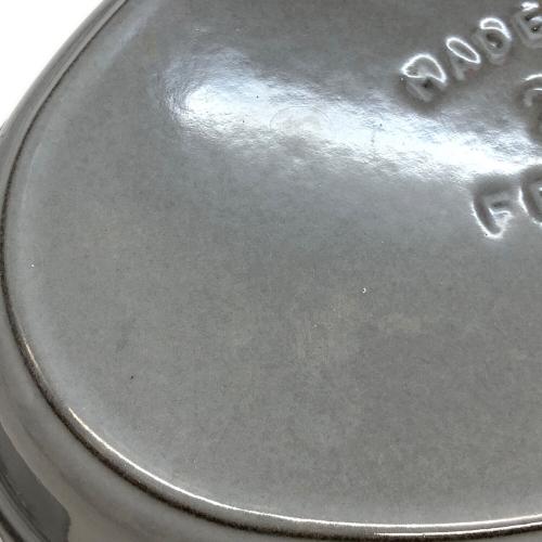 Staub (ストウブ) オーバルスタッカブルディッシュ 24㎝ ブラック