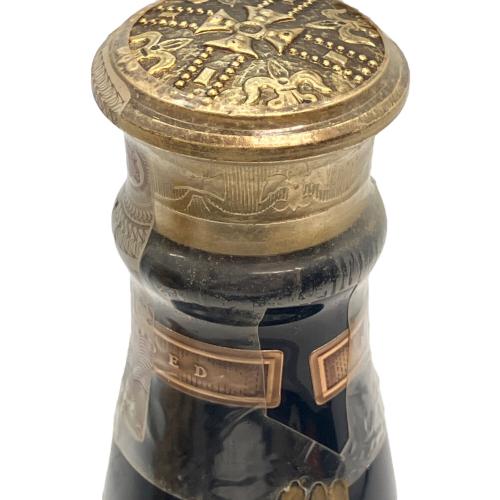 ロイヤルサルート (ROYAL SALUTE) スコッチウィスキー 700ml
