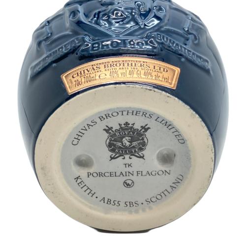 ロイヤルサルート (ROYAL SALUTE) スコッチウィスキー 700ml
