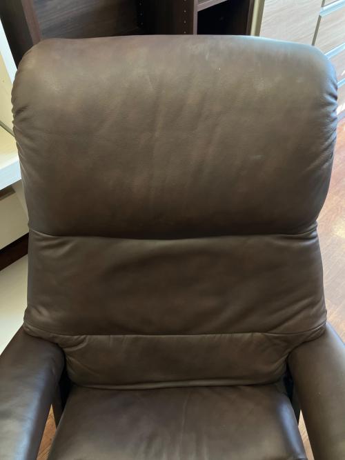 Ekornes (エコーネス) リクライニングチェアー ライトブラウン