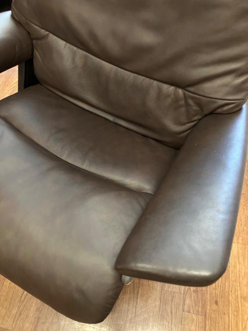 Ekornes (エコーネス) リクライニングチェアー ライトブラウン