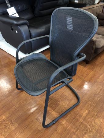 Herman Miller (ハーマンミラー) アーロンサイドチェア 290 ブラック