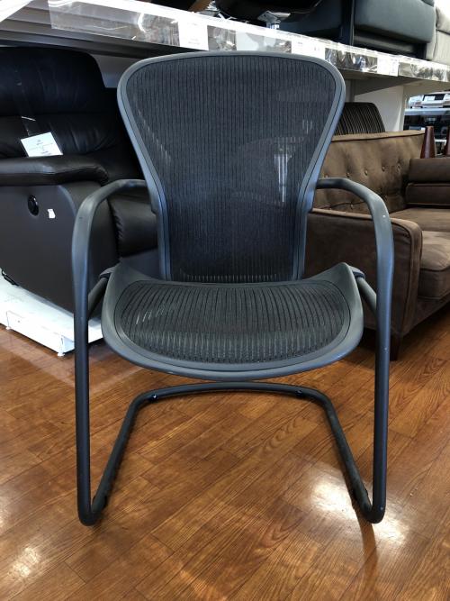 Herman Miller (ハーマンミラー) アーロンサイドチェア 290 ブラック