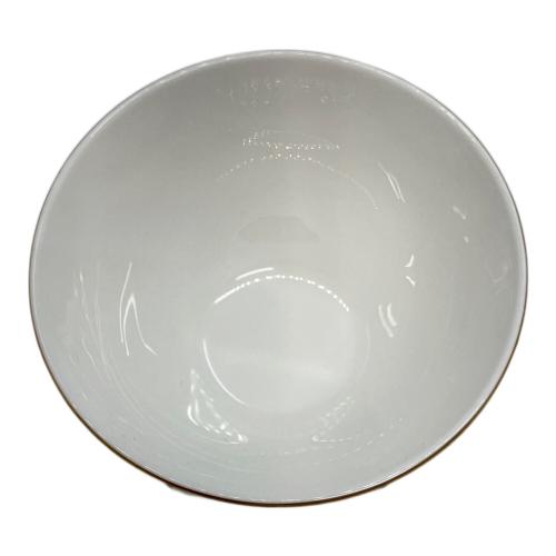 ROYAL COPENHAGEN (ロイヤル・コペンハーゲン) ボウル 572 ホワイト 花柄 ホワイトエレメンツ