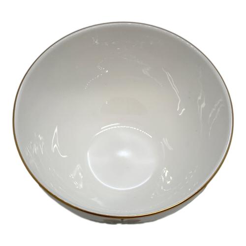 ROYAL COPENHAGEN (ロイヤル・コペンハーゲン) ボウル 572 ホワイト 花柄 ホワイトエレメンツ