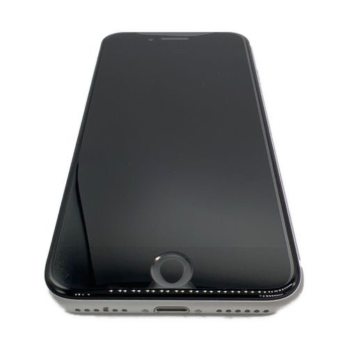 Apple (アップル) iPhone SE(第2世代) MHGU3J/A SIMフリー 128GB iOS バッテリー:Sランク 程度:Sランク(新品同様) ○ サインアウト確認済 356741117560861