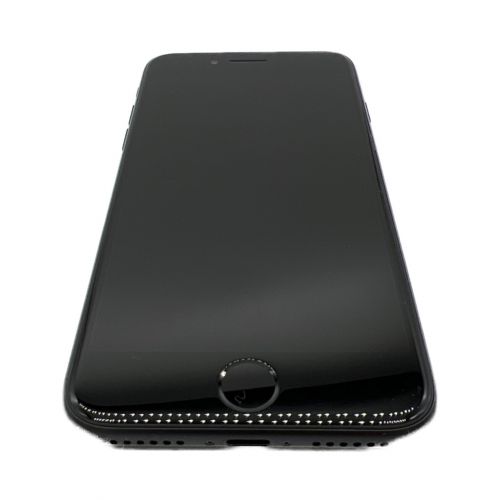 Apple (アップル) iPhone SE(第2世代) MHGP3J/A Softbank(SIMロック解除済) 64GB iOS バッテリー:Sランク 程度:Aランク ▲ サインアウト確認済 356725662444415