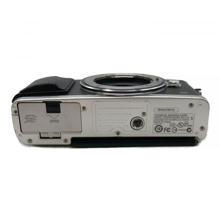 OLYMPUS (オリンパス) ミラーレス一眼カメラ E-P5 1720万画素 専用電池 SDXCカード対応 BH522591