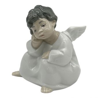 LLADRO (リヤドロ) フィギュリン 可愛い考え事 4539