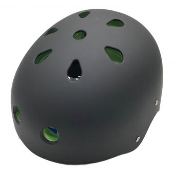 Shred Ready ヘルメット ブラック タグ付