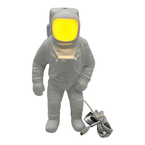 DIESEL (ディーゼル) 宇宙飛行士型テーブルライト flashing starman
