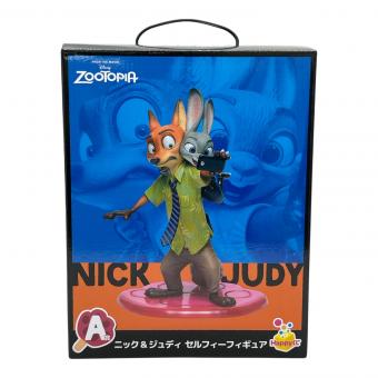 ZOOTOPIA ニック・ワイルド＆ジュディ・ホップス セルフィーフィギュア Happyくじ
