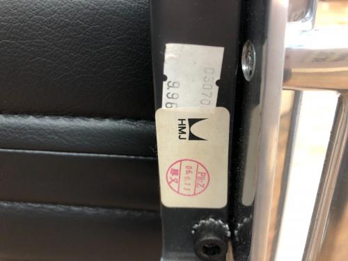 Herman Miller (ハーマンミラー) イームズアルミナムチェア ブラック