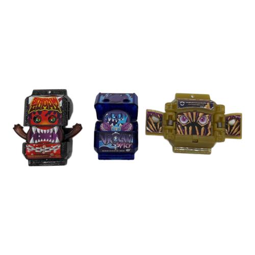 仮面ライダーガヴ (カメンライダーガヴ) 仮面ライダー DX変身ベルトビターガヴ＆ゴチゾウホルダーセット