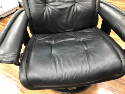 Ekornes (エコーネス) ストレスレスチェア ブラック オットマン付 @ Royal