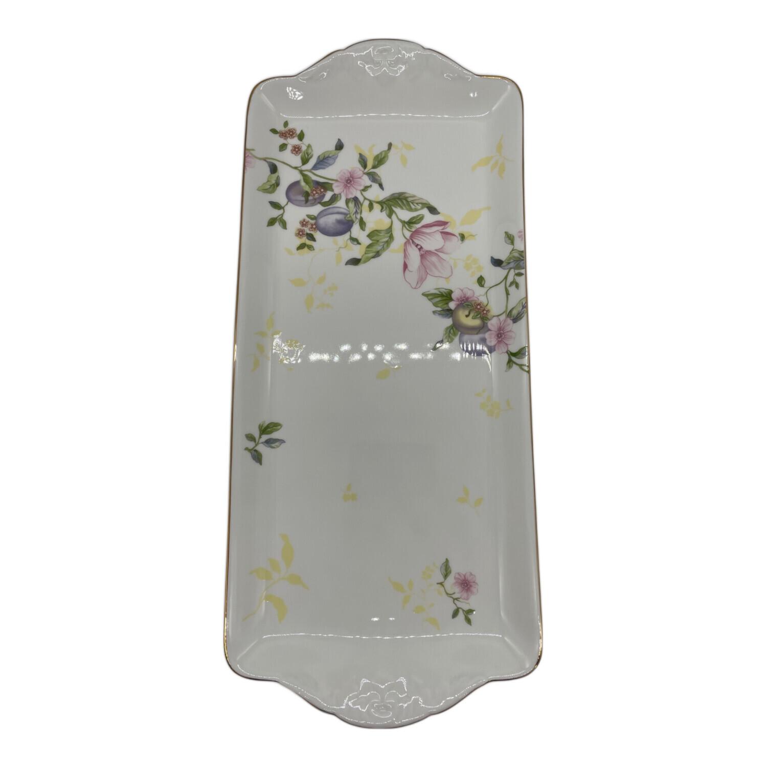 Wedgwood (ウェッジウッド) サンドイッチプレート スウィートプラム
