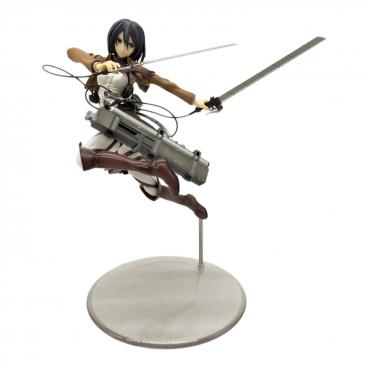 PULCHRA (プルクラ) 進撃の巨人 リヴァイ 1/7スケールフィギュア