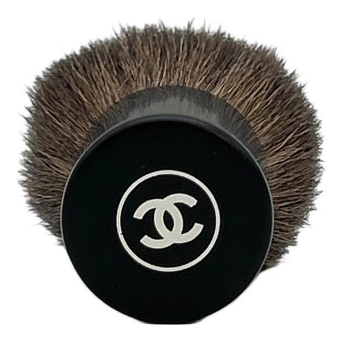 CHANEL (シャネル) パウダーブラシ