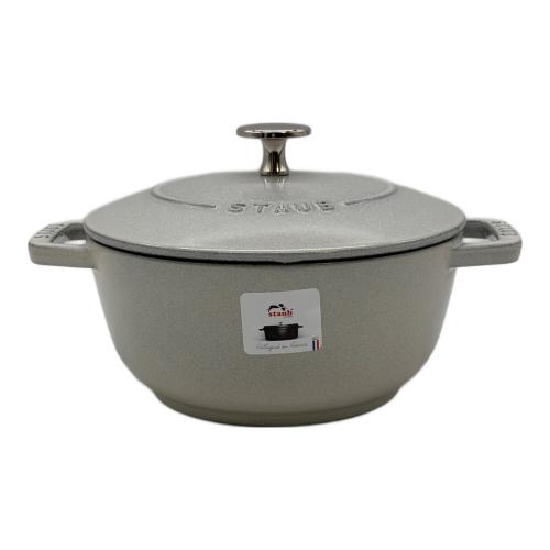 Staub (ストウブ) 鋳物ホーロー鍋 40501-477 Wa-NABE・フレンチオーブン 18cm ライトグレー