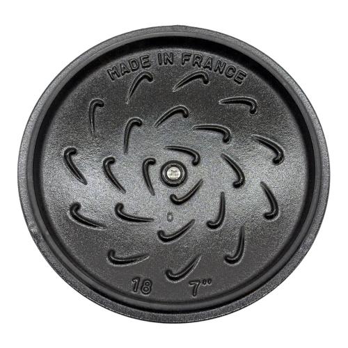 Staub (ストウブ) 鋳物ホーロー鍋 40501-477 Wa-NABE・フレンチオーブン 18cm ライトグレー