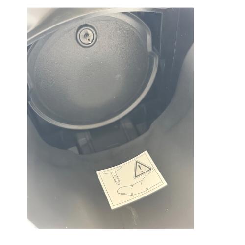 NESCAFE (ネスカフェ) コーヒーメーカー ドルチェ グスト GENIO S STAR（ジェニオ エス スター）スターバックス体験セット