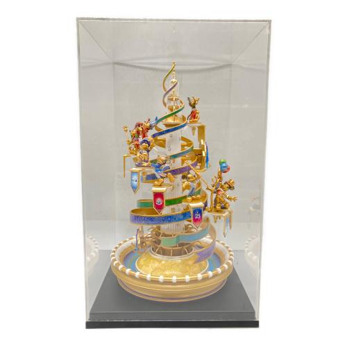 セレブレーションタワーフィギュア ディズニーグッズ