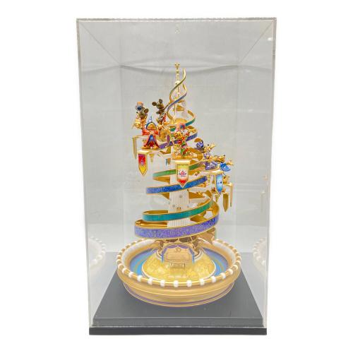 セレブレーションタワーフィギュア ディズニーグッズ