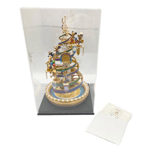 セレブレーションタワーフィギュア ディズニーグッズ