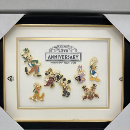 ★レア！レトロ★森永製菓★ディズニー・ピンズコレクション・世界の旅★25個セット Disney STORE (ディズニーストア) ミッキー&フレンズ 25周年 ピンズ